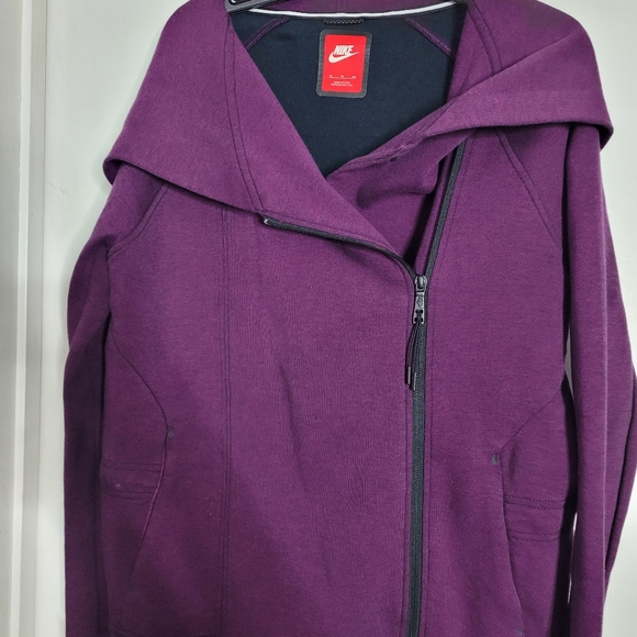 Nike hooded jacket - Picture 11 of 11